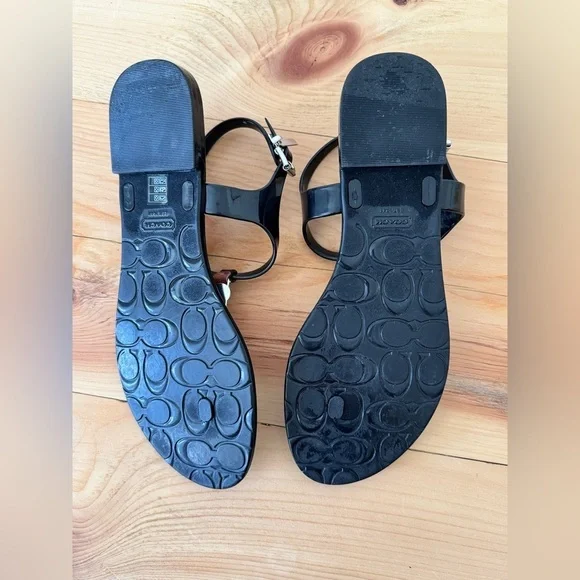 NWOB COACH Piccadilly Jelly Thong Iconic Embossed C Logo Flip Flop Sandals 9 - Picture 10 of 10